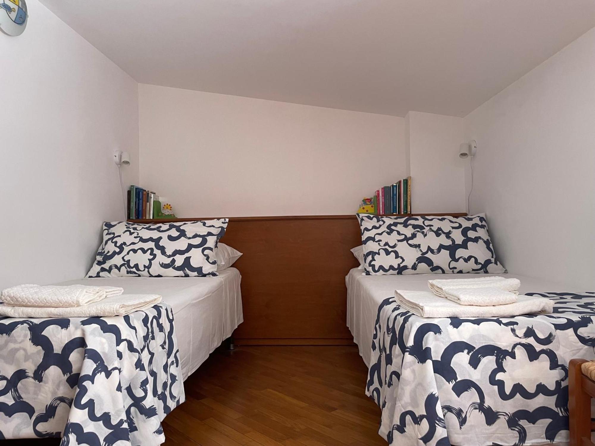 La Casa Nel Cortile Apartman Castelbuono Kültér fotó