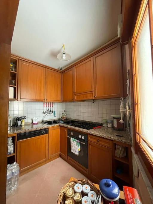 La Casa Nel Cortile Apartman Castelbuono Kültér fotó